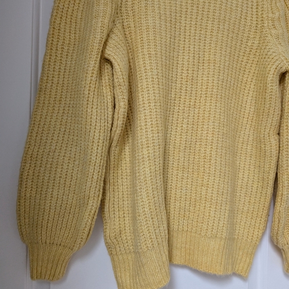 ASOS Pieces Knit Yellow Sweater - Picture 10 of 12